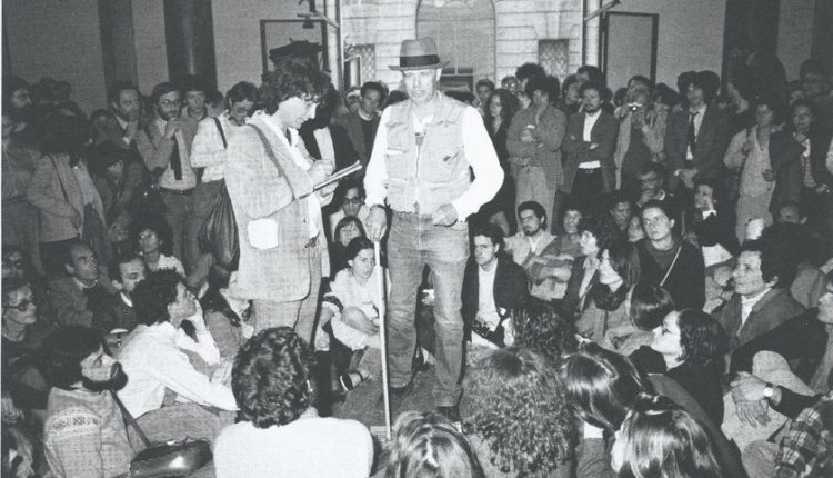 fig.3_zotti_and_beuys_discussion_audience_resize25