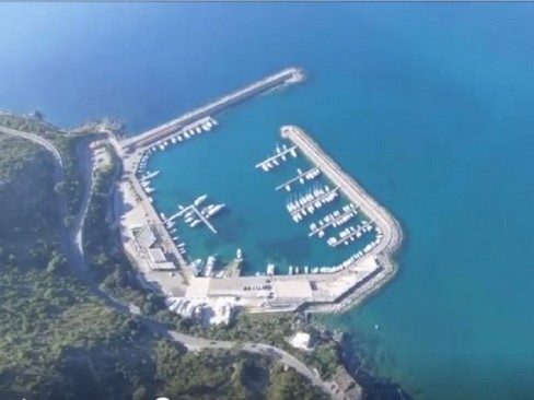 Ecco le “Vie del Mare”, collegamenti tra 27 porti da Napoli al Cilento. Il progetto del Governatore De Luca diventa realtà