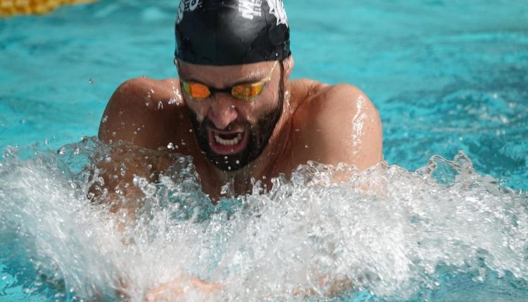 Massimiliano Rosolino testimonial e voce dell’OTT di ISL: a Napoli i campioni internazionali accolti dal signore dei 200 misti, “Onorato di poter raccontare la mia città alle stelle del nuoto”