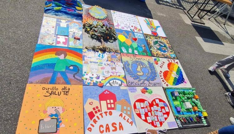 Partita la Staffetta sui Diritti dell’Unicef. – Mondo della scuola e istituzioni  in un tour che coinvolgera’ 23 comuni di tutta la Campania