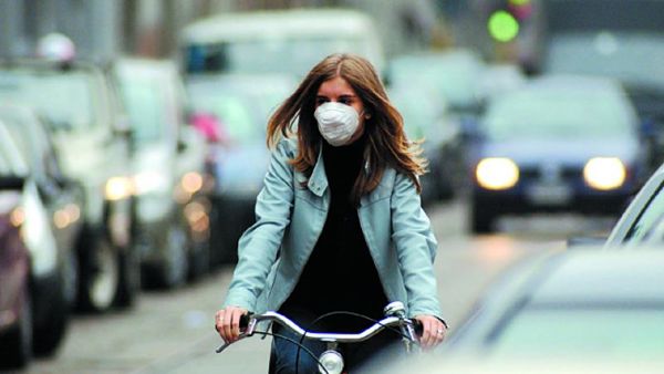 Smog, Legambiente: “11 le città campane fuorilegge per polveri sottili”. Al secondo e al terzo posto Pomigliano d’Arco e Volla