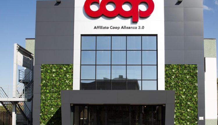 C’è aria di rivoluzione: Coop apre a Pollena Trocchia. Mille metri quadrati di convenienza e qualità per una spesa consapevole e rispettosa dell’ambiente