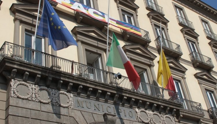 Ecco tutti gli eletti nel consiglio comunale napoletano a trazione “maschile”