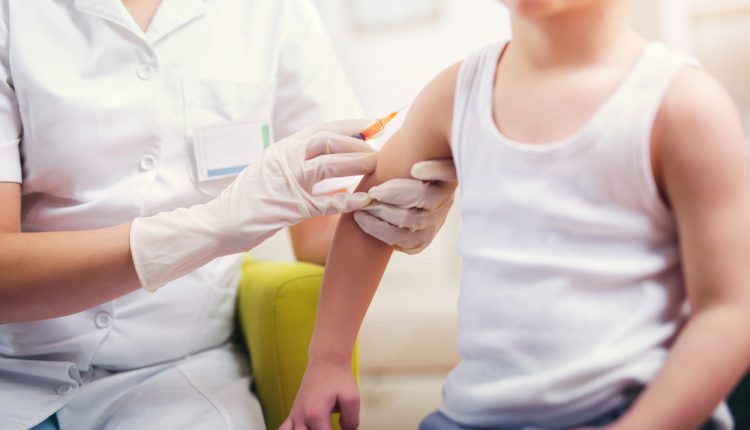 Asl Napoli 3 Sud: due open day di inizio anno per vaccini 5-11 anni nelle scuole di Torre Annunziata, San Gennaro Vesuviano e Ercolano