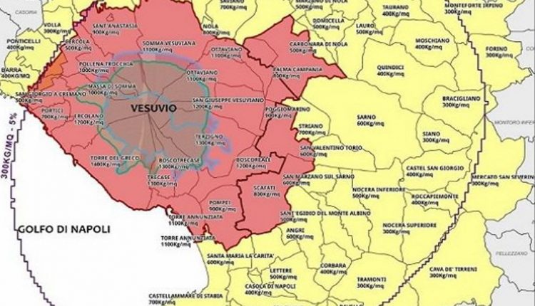 ZONA ROSSA VESUVIO – Pronte in Regione le modifiche alla legge: patto tra sindaci per un mega condono