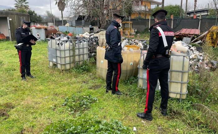 Controlli dei carabinieri, rinvenute armi e munizioni: al setaccio palazzi e autoveicoli tra Pomigliano e Sant’Anastasia