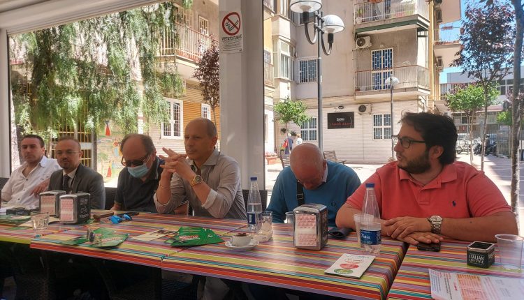 A Portici presentata la coalizione e il candidato a sindaco Aldo Agnello: “Un programma condiviso con le tutte le forze politiche in campo”