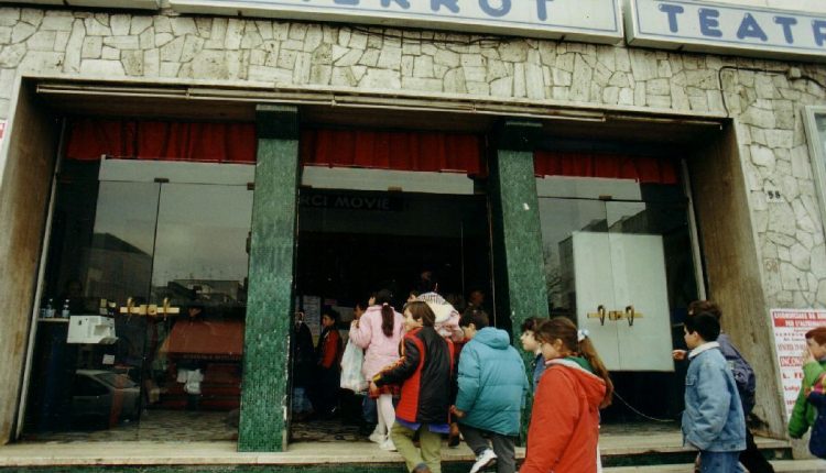 30 anni di cinema a Ponticelli: la storia dell’Arci Movie diventa film, il documentario di Isabella Mari in anteprima al Biografilm Festival 2022