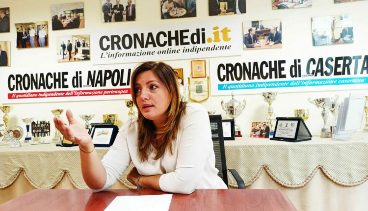 Minacce di morte alla direttrice di “Cronache di Napoli” e “Cronache di Caserta”: a giudizio un affiliato al clan dei Casalesi