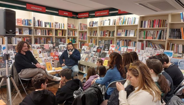 I GRANDI SUCCESSI DI PRIMAVERA PER L’ASSOCIAZIONE POMIGLIANESE I COLORI DELLA POESIA