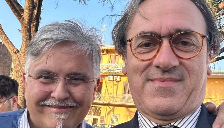 A Pomigliano d’Arco, due balordi aggrediscono il candidato a sindaco Salvatore Cioffi: la denuncia di Angelo Bonelli, co-portavoce di Europa Verde e deputato di Alleanza Verdi e Sinistra