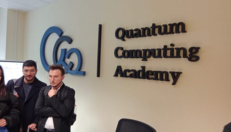 Prima edizione della Quantum Computing Academy, la cerimonia di chiusura: nell’Aula Magna del Polo Scientifico di San Giovanni a Teduccio dell’Università Federico II di Napoli