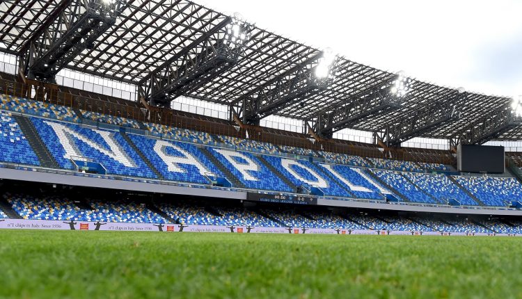 Per motivi di sicurezza, ecco il divieto di vendita di bevande in bottiglie, lattine, contenitori di vetro, plastica rigida, tetrapak allo Stadio Maradona