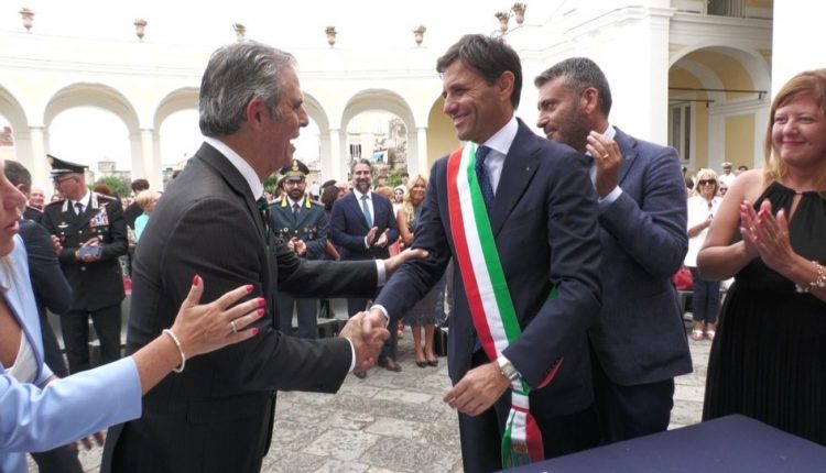 Ercolano e Pompano Beach: gemellaggio nel segno della crescita economica e del turismo  Buonajuto: “Condividiamo lo stesso destino in un nuovo rapporto umano tra Usa e Italia”