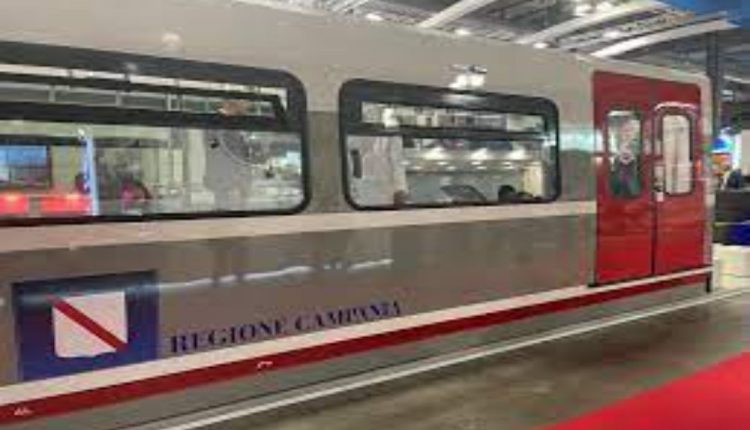 Presentato oggi, alla 11ª edizione dell’Expo Ferroviaria di Milano Rho, da Eav e Stadler il modello dei nuovi treni destinati alle linee vesuviane