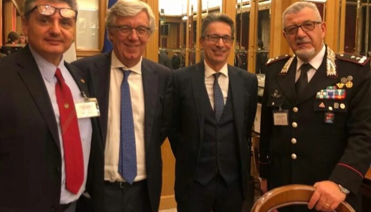 LOTTA ALLE MAFIE – Confronto in senato con giornalisti, magistrati e carabinieri, organizzato dal senatore Orfeo Mazzella