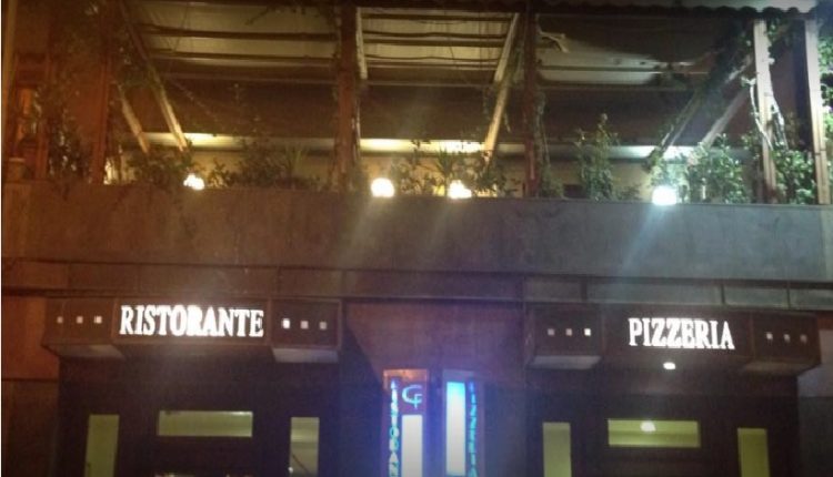 In fiamme a Pomigliano d’Arco la storica pizzeria dei Fratelli Cuorvo