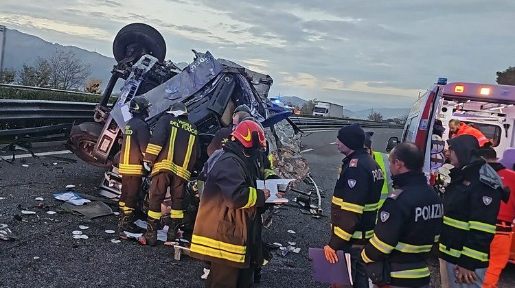 Incidente mortale sull’A2 del Mediterraneo poco prima dello svincolo di Atena Lucana, vivo per miracolo il noto imprenditore Armando Lanza