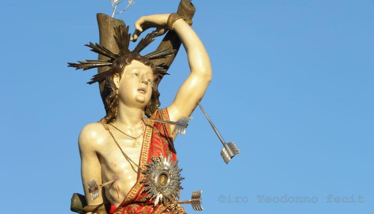 A San Sebastiano al Vesuvio, la festa patronale occasione di solidarietà: raccolta fondi con la sagra del soffritto e salsicce con friarielli. Ci saranno il Vescovo Don Mimmo Battaglia e don Patriciello