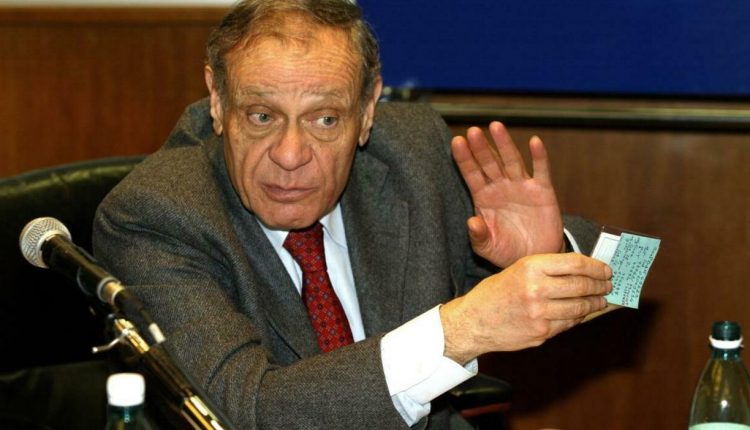 Lutto a Napoli: è morto all’età di 85 anni l’economista Mariano D’Antonio. E’ stato assessore con Valenzi e Bassolino in Regione