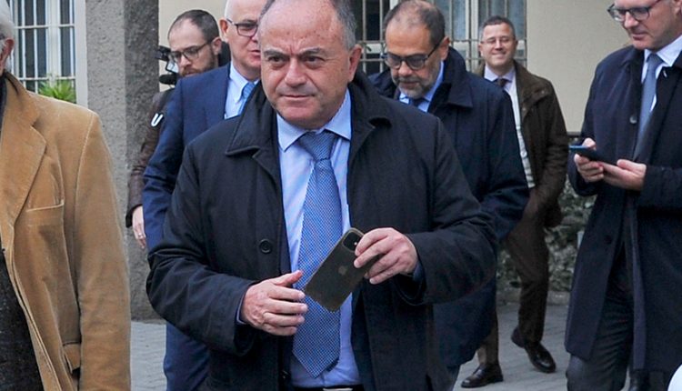 Riciclaggio, giro d’affari da 2,6 miliardi e 6mila clienti. E’ iniziata l’era Gratteri: criminalità attaccata su più fronti, “anche facendo sapere le cose alla gente”