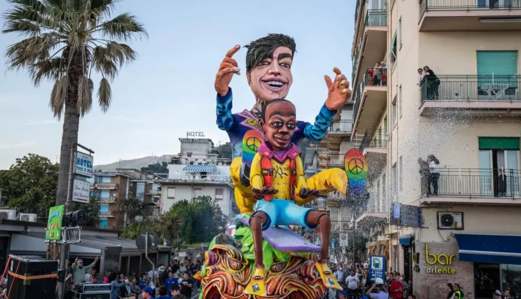 Carnevale di Ercolano: sfilata, maschere, musica, coriandoli per la legalità