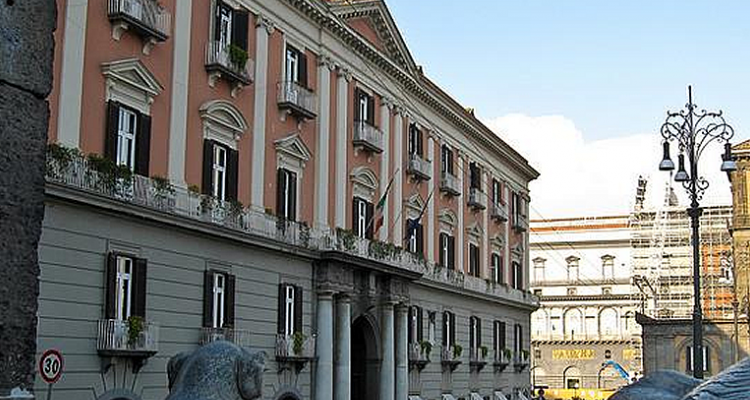 Napoli, Casoria, Sant’Antimo e Ottaviano: 5 provvedimenti interdittivi antimafia dalla Prefettura per altrettante ditte