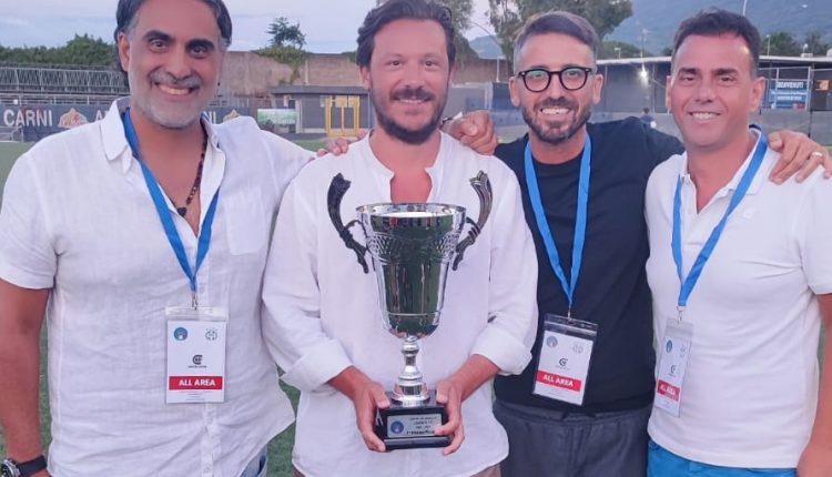 Centro Ester Carioca in festa per la conquista della Coppa Campania Under 17 di calcio, Il presidente Corvino: Questi ragazzi aggiungono qualità all’impegno