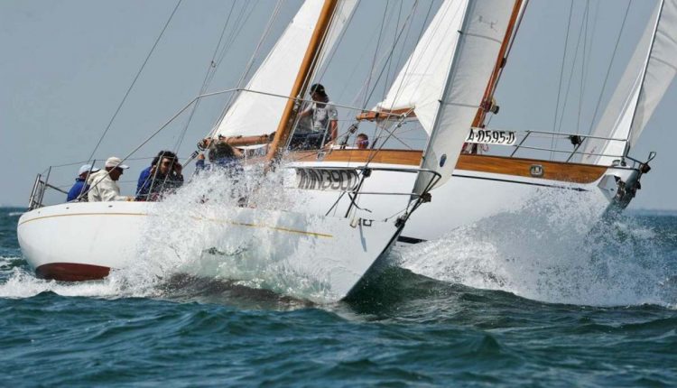 Vela, dal 17 giugno a Forio arrivano le ‘signore del mare’: regata internazionale riservata alle imbarcazioni classiche