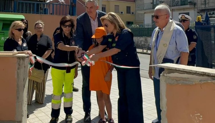 Al via il campo estivo gratuito “Anch’io sono la Protezione Civile”. Grande partecipazione da parte dei 30 ragazzi che fino al 13 luglio saranno impegnati nella tutela del territorio, in attivita’ di primo soccorso e antincendio