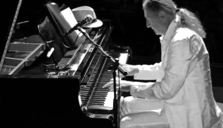 Somma Vesuviana, Sasà Mendoza in concerto al Teatro Summarte
