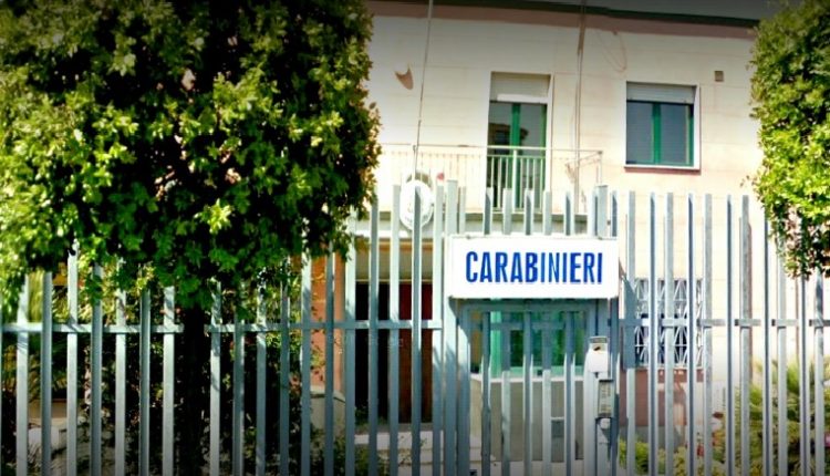 Blitz anti camorra a Napoli: 5 arresti tra i clan Mazzarella e De Luca-Bossa-Minichini per spaccio di droga e tentata estorsione