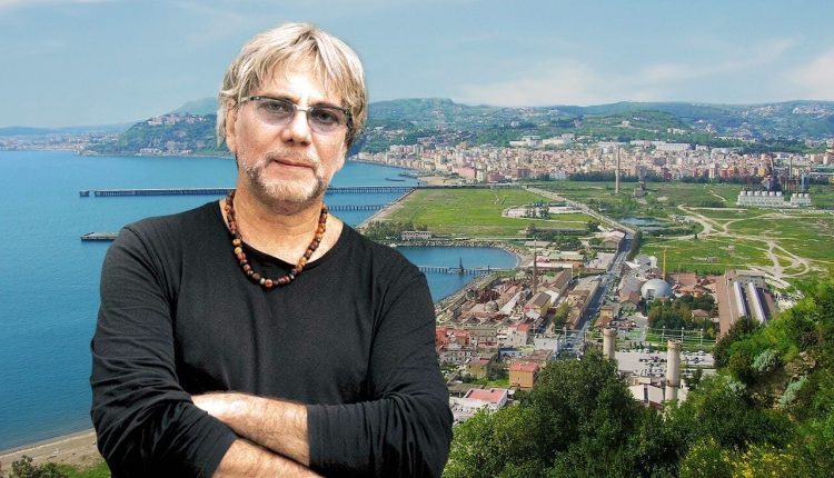 MAGGIO DEI MONUMENTI 2025: – “Napoli cuore ardente, mente illuminata” TONY ESPOSITO IL 1° GIUGNO IN “ROSSO NAPOLETANO”