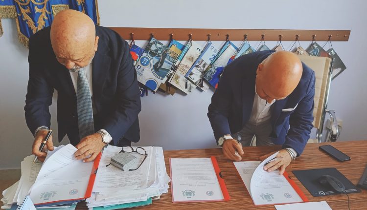 Il Comune di Pollena Trocchia firma il protocollo con la Fondazione Convivenza Vesuvio: in caso di emergenza i cittadini locali non saranno trasferiti più in Trentino ma in provincia di Avellino