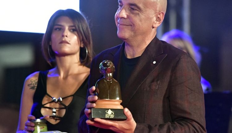 Il Premio San Gennaro World 2025 ideato e diretto da Gianni Simioli, domani sul sagrato del Duomo di Napoli