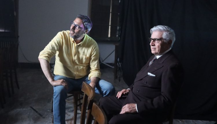 Festival di Venezia, film campani: Presentato “L’invisibile filo rosso” di Alessandro Bencivenga. Nel cast Lello Arena e Ornella Muti