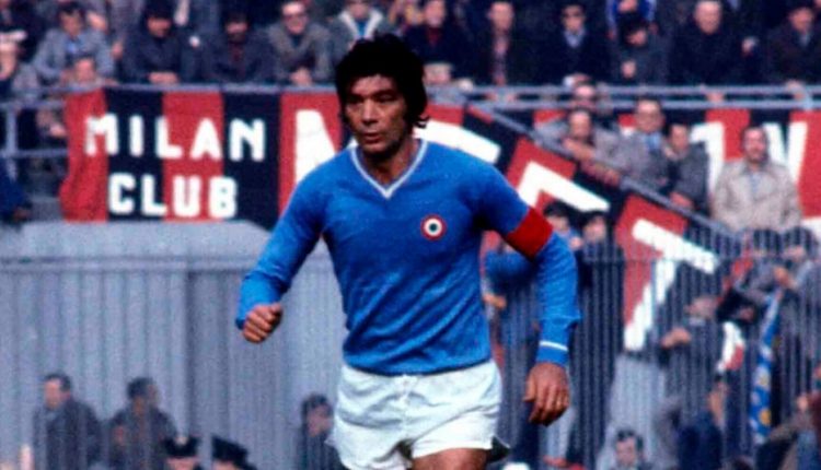 Napoli Est, l’omaggio ad Antonio Juliano: lo stadio di Barra intitolato a Totonno
