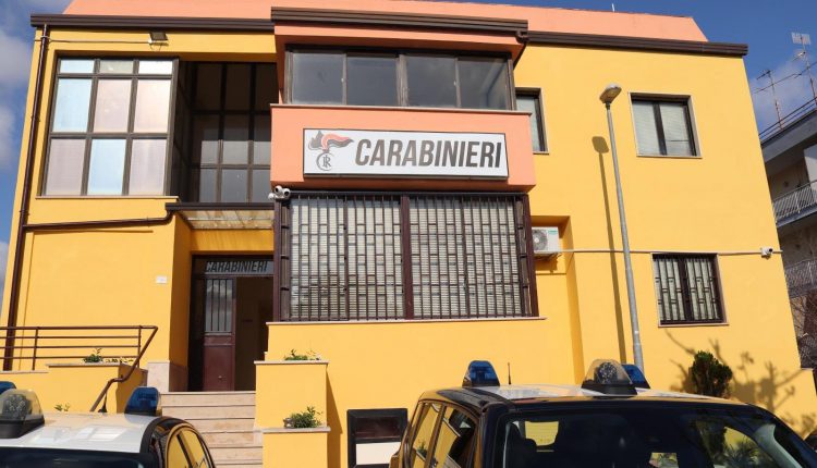 A Sant’Anastasia è stata consegnata all’Arma la “nuova” stazione dei Carabinieri di via Primicerio