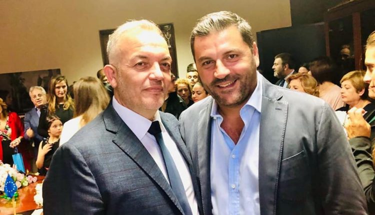 Tredici consiglieri comunali mandano a casa il sindaco Salvatore Di Sarno: Somma Vesuviana sarà commissariata. Le candidature alle regionali uno dei motivi delle dimissioni