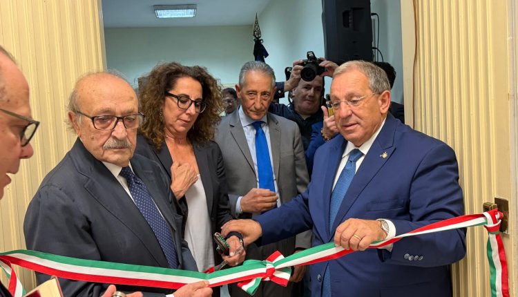 Inaugurata a Pomigliano d’Arco la nuova sede della Fai Antiracket, presenti il sindaco Russo e il Prefetto di Napoli Michele di Bari 