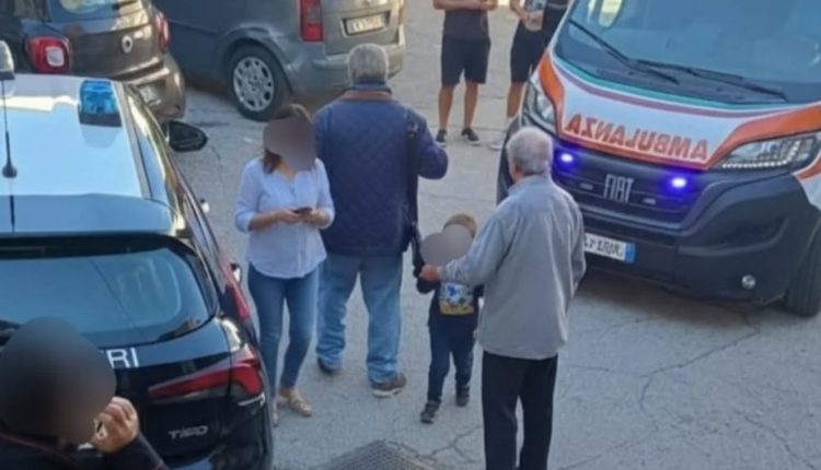 A Sant’Anastasia, lite in strada tra il sindaco Carmine Esposito e Mario Gifuni: entrambi si fanno refertare e sporgono denuncia