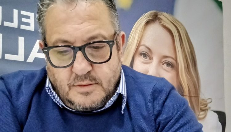 LE ELEZIONI A PORTICI – Per chi pensava fosse morto e sepolto, il Centro Destra c’è eccome. Fratelli d’Italia, Forza Italia, Unione di Centro e Noi con Portici lanciano il primo incontro programmatico per la città