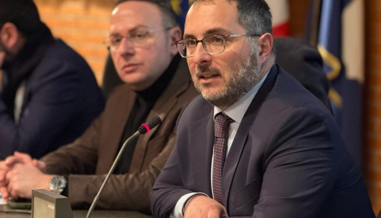 LA RISORSA TURISMO – L’assessore Maraio incontra Anni e imprese: “Basta contributi clientelari, il turismo deve essere la prima impresa della Regione Campania”