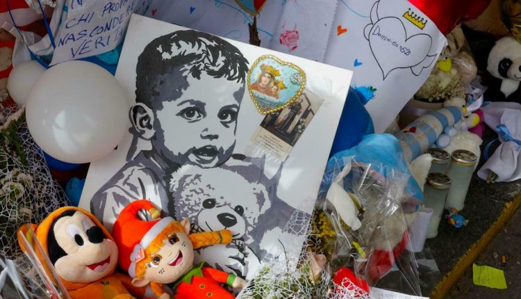 Morte di Domenico, Roberto Fico avvia l’ispezione: “Sospesa l’attività dei trapianti e trasferito il centro”. Il Governatore della Campania parla di “quadro estremamente preoccupante”