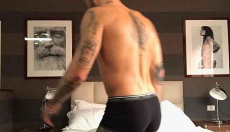 Revenge Porn a Stefano De Martino, c’è un indagato: è l’ex addetto alla vigilanza che avrebbe dovuto proteggerlo dai reati informatici