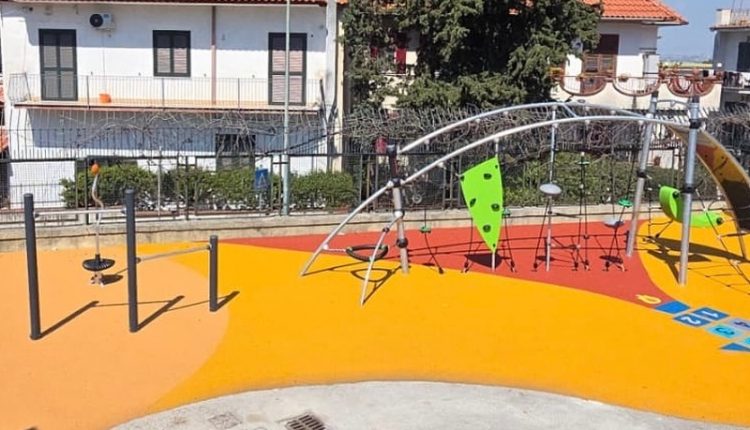Città Metropolitana e Comune di Pollena Trocchia inaugurano il parco fitness del Plesso Scolastico Fusco, domani 10 aprile