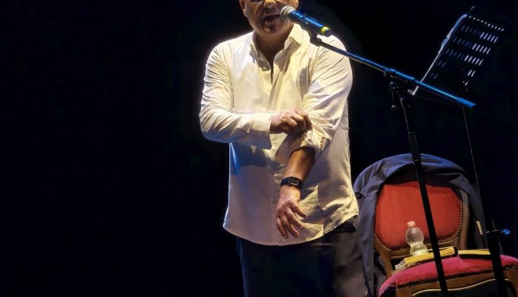 Al Trianon, tutti i “Figli di un bronx minore” di e con Peppe Lanzetta
