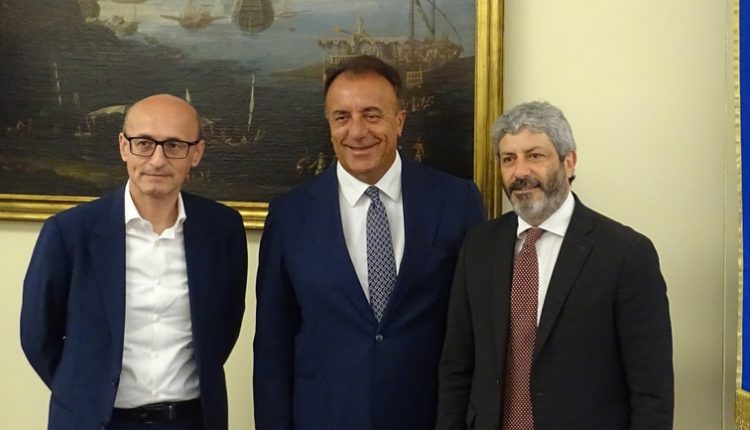 Cambio al vertice dei trasporti campani, Pietro Diamantini nuovo amministratore unico di Eav: l’ex manager di Fs prende il posto di Umberto De Gregorio, scelto da De Luca nel 2015