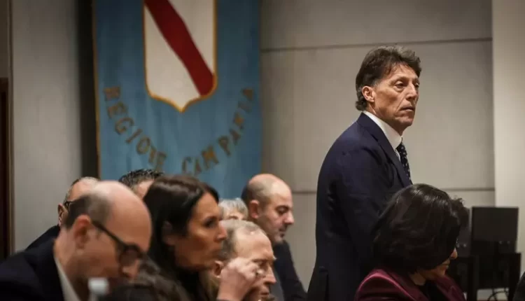 Fermenti “politici” in Regione, continua la battaglia del senatore di FdI Rastrelli a Enzo Cuomo, la Regione: “Non è emersa nessuna incompatibilità dell’assessore Cuomo”