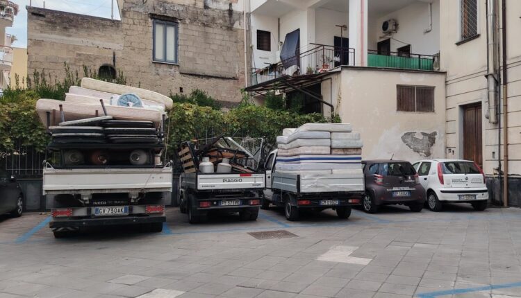 PALMA CAMPANIA, MAXI OPERAZIONE DI CONTROLLO SU 58 APPARTAMENTI: 36 PERSONE DENUNCIATE